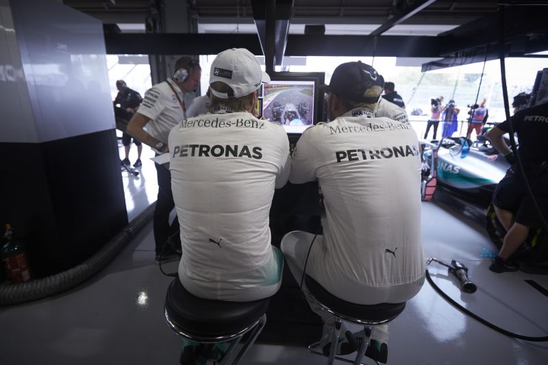 Rosberg, Hamilton