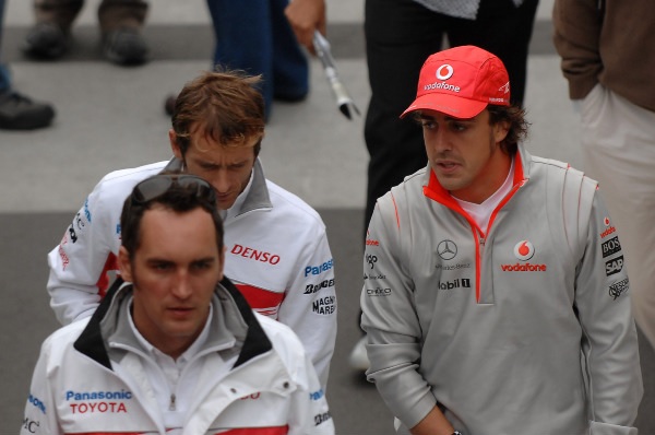 alonso_mclaren_2007_d