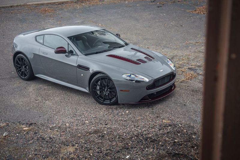 astonmartinv12vantagesq