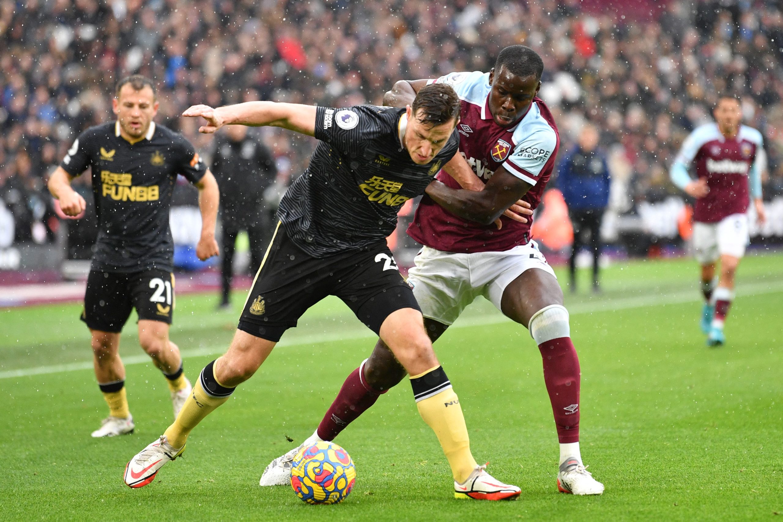 Newcastle star allegedly taunted West Ham&#39;s Zouma with cat meows