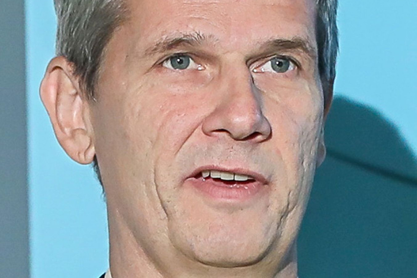 beneda attila a kormany elkotelezett amellett hogy minel tobb sportesemenyt rendezzenek magyarorszagon