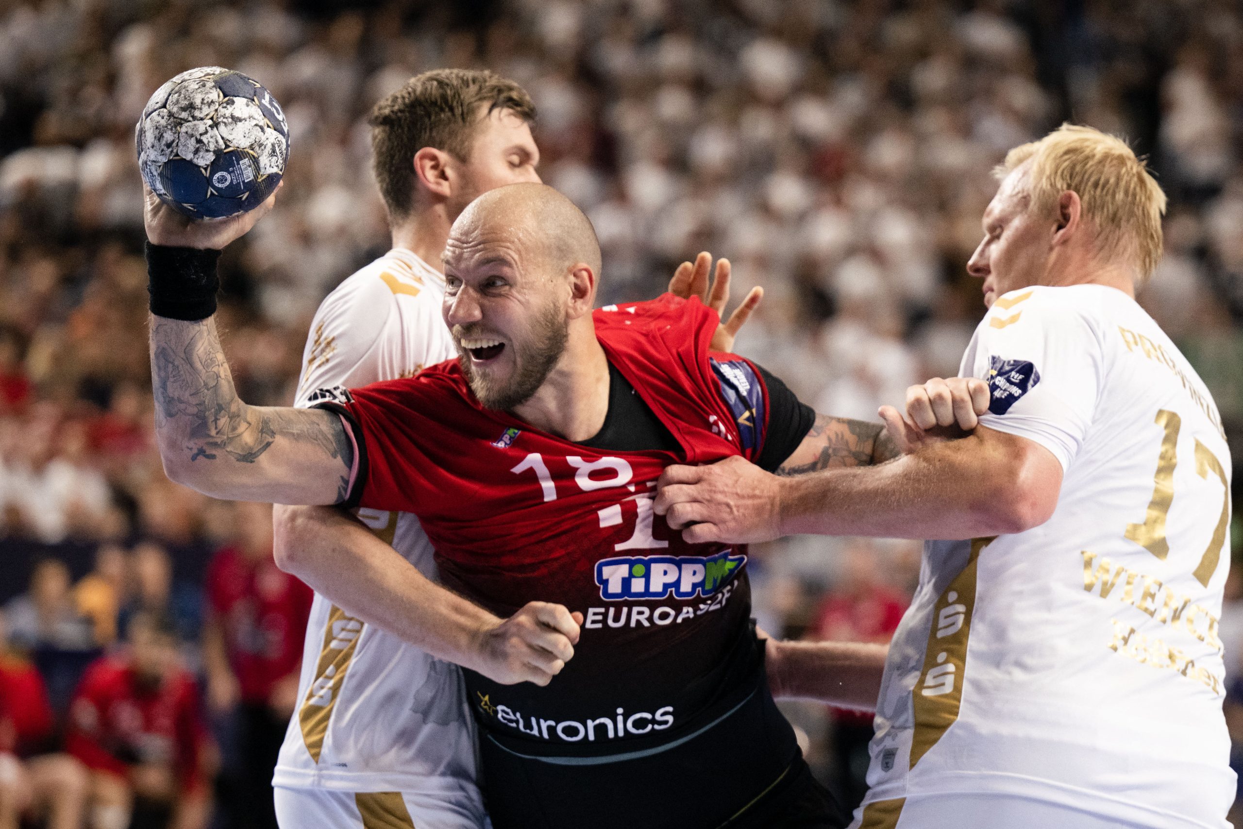 andreas nilsson tiz ev utan tavozik a veszprem kezilabdacsapatatol scaled