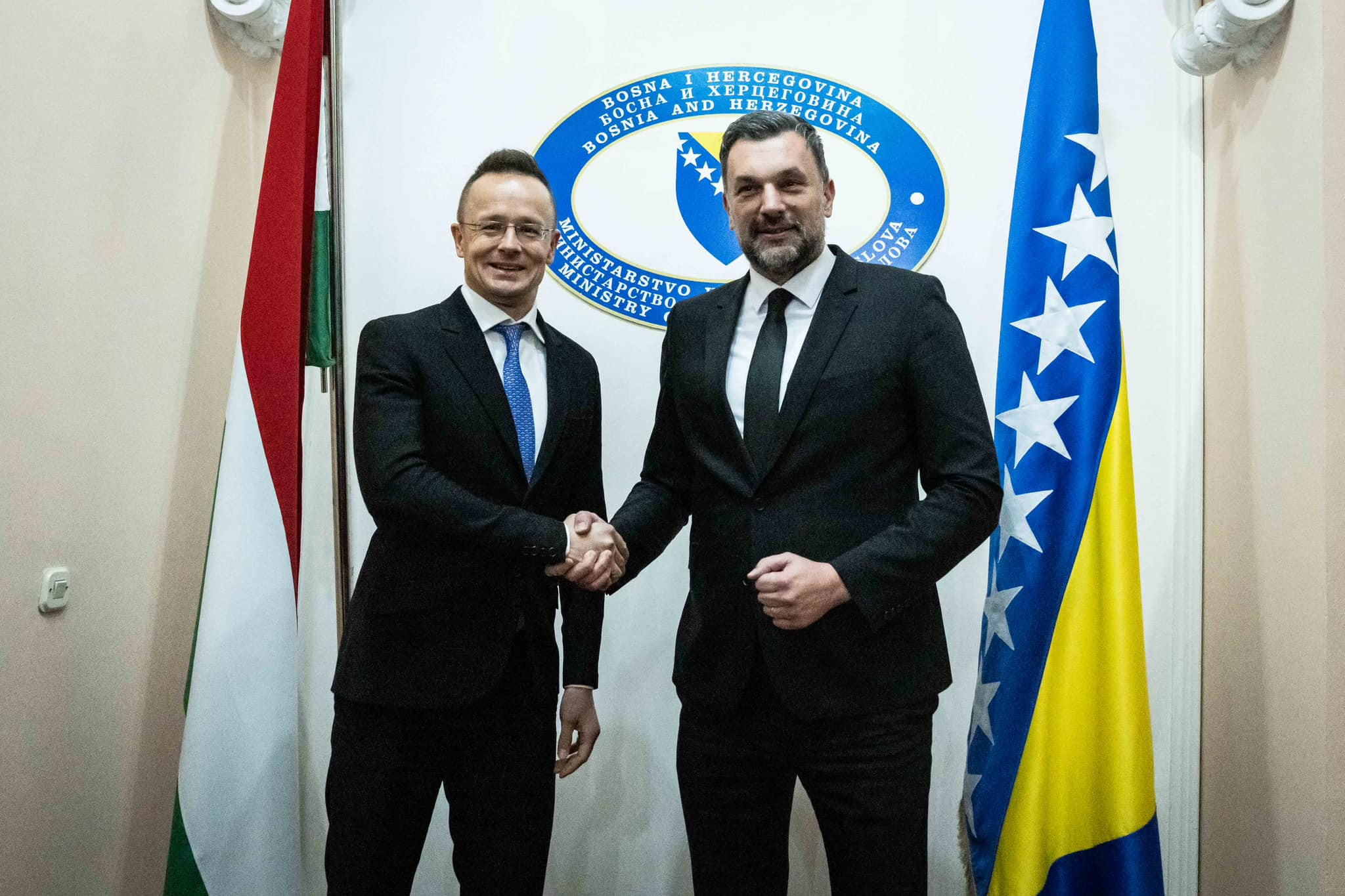 Szijjártó Péter: Magyarország külügyi együttműködési akciótervet írt alá Bosznia-Hercegovinával + VIDEÓ