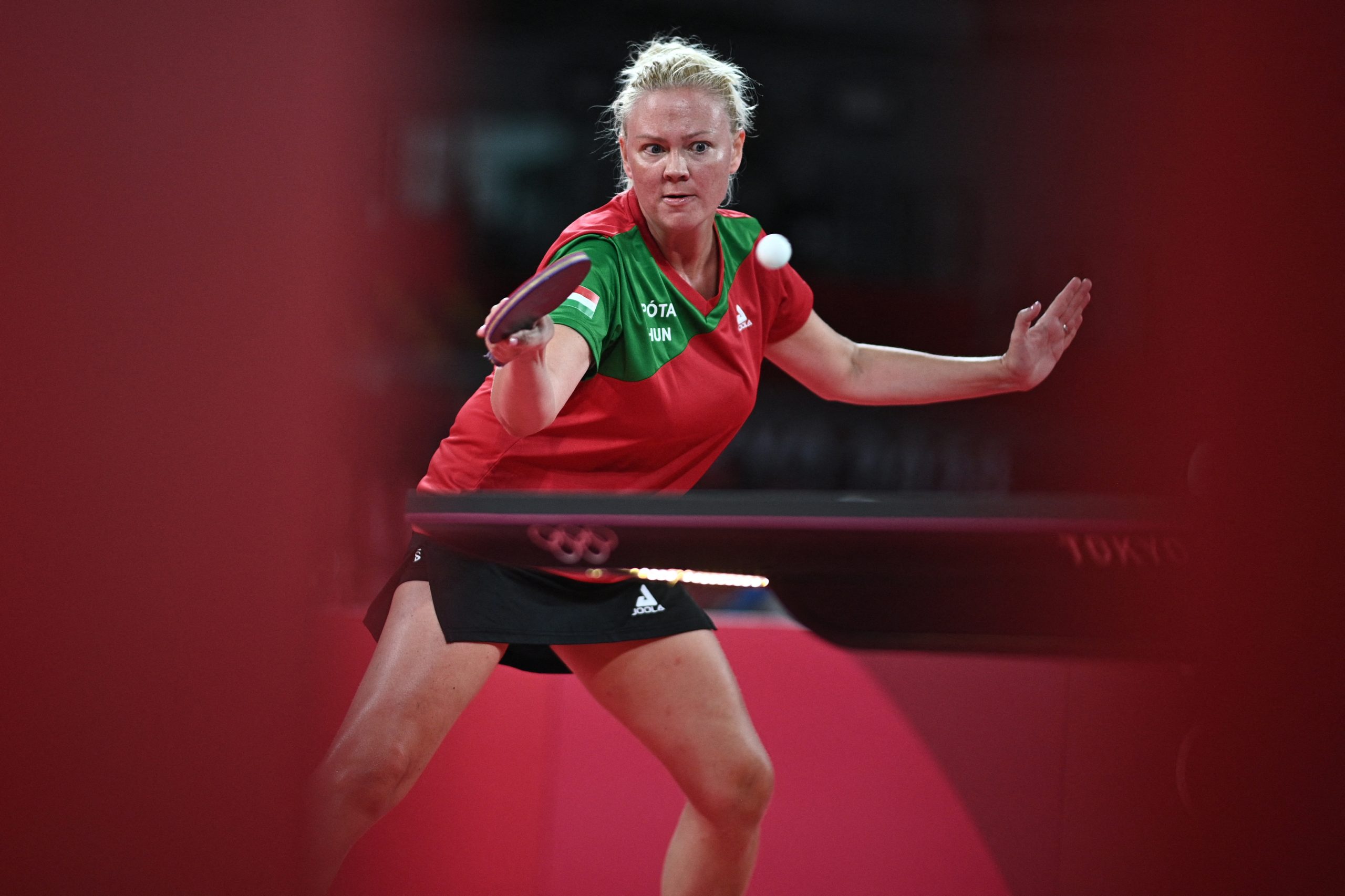 a nok fontos gyozelmet arattak a ferfiak kikaptak scaled