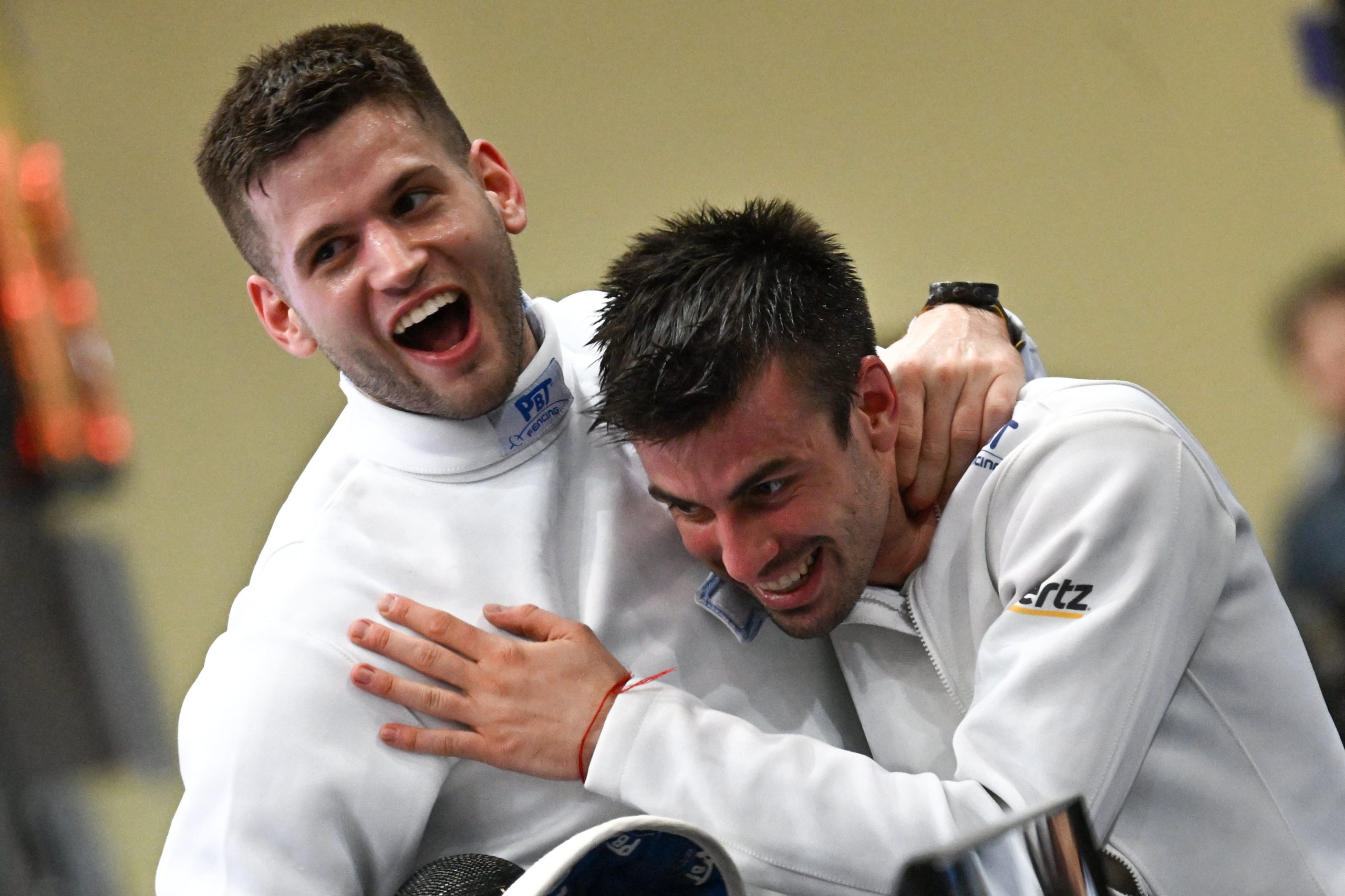 2024 parizs siklosi gergely ezust koch mate bronzermes scaled