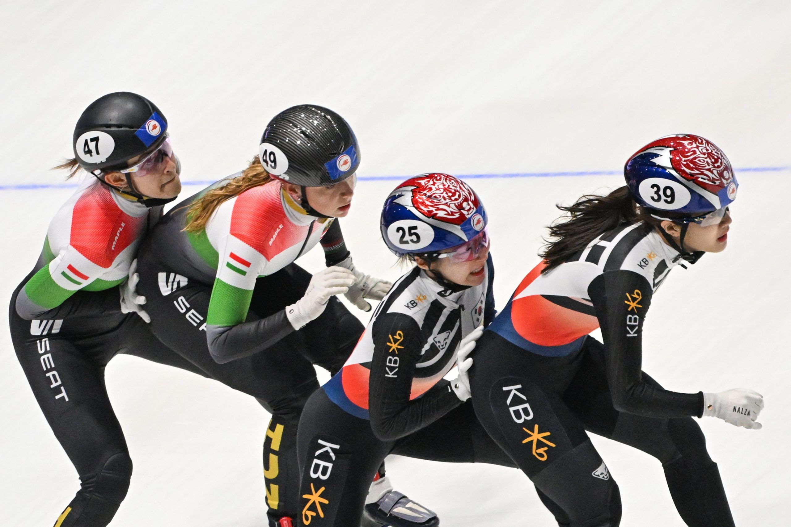 rovidpalyas gyorskorcsolya vb elodontos a magyar noi valto scaled