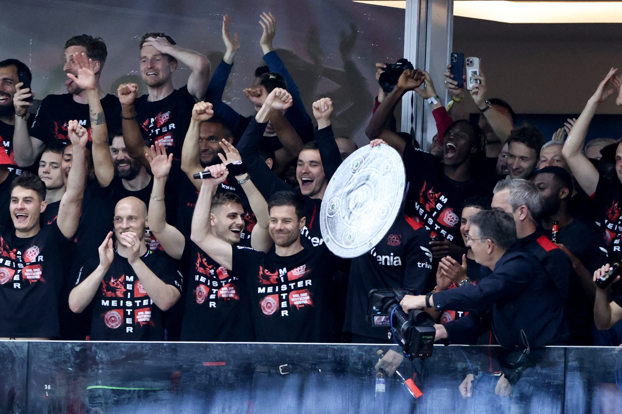 bundesliga tortenete soran eloszor bajnok a leverkusen scaled