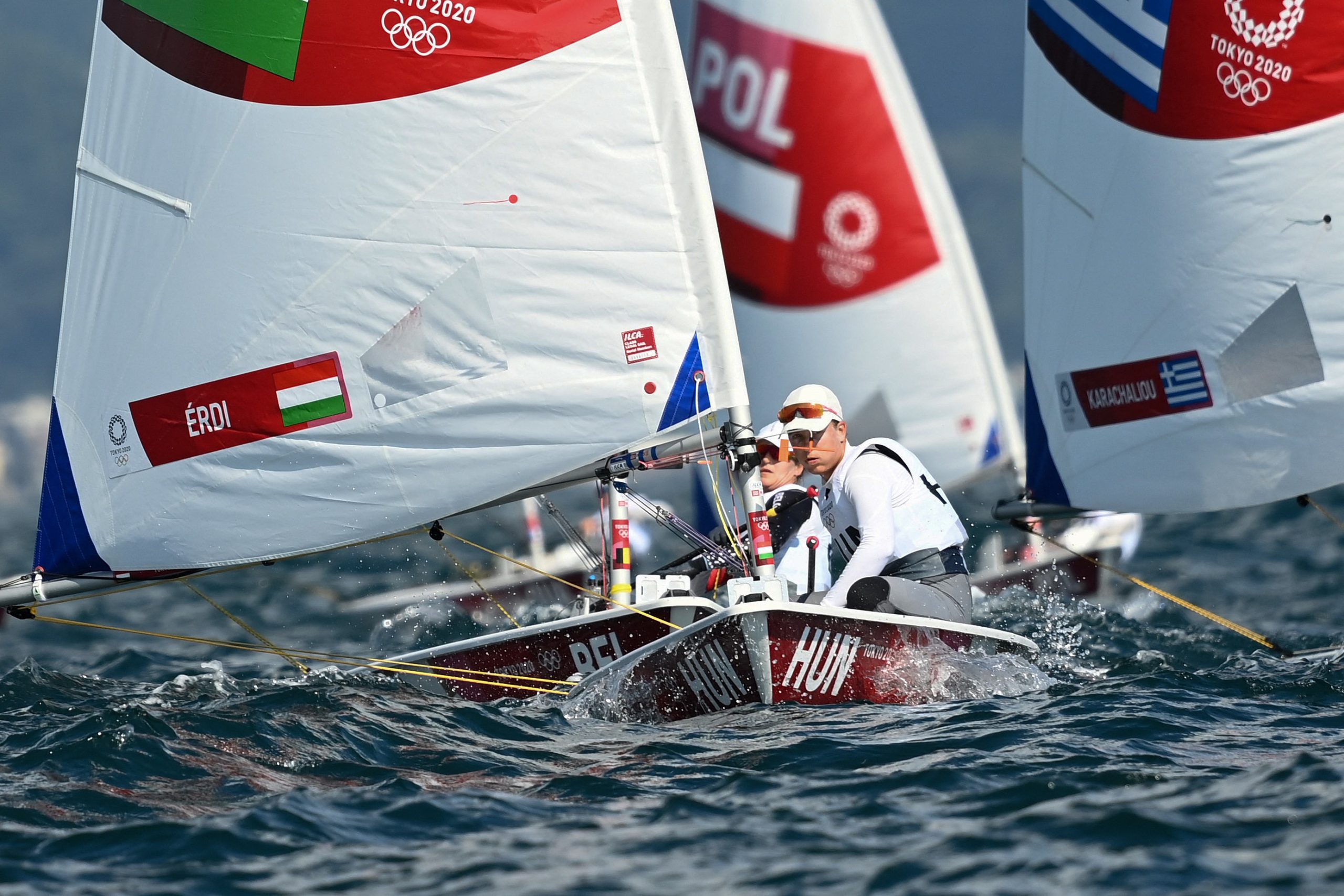 Érdi Mária: mindegy, milyen szél fúj, ott vagyok a mezőny elejében 1 erdi maria mindegy milyen szel fuj ott vagyok a mezony elejeben scaled