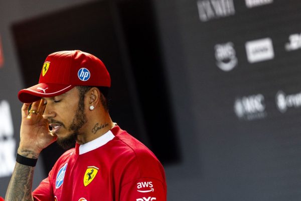 Hamilton: Teljesen haszontalan vagyok