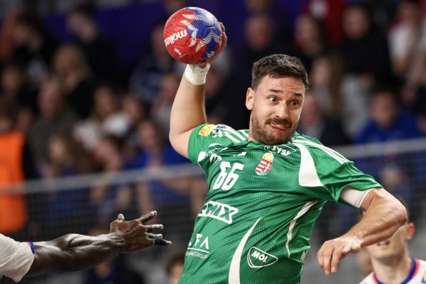 Hanusz szerint nagy érvágás Lékai visszavonulása