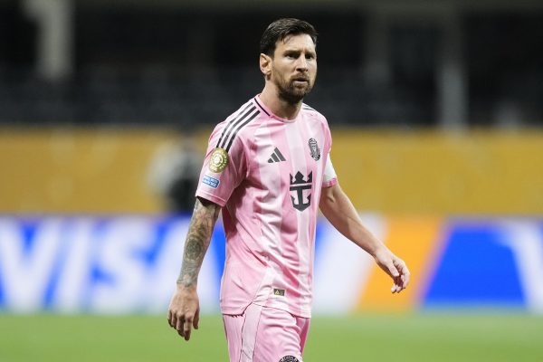 Meghosszabbította szerződését Messi