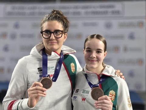 egyiptomi bronzpentek