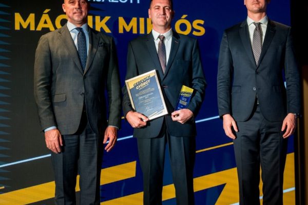 macsik miklos a lerangosabb neveloedzoi kituntetesben reszesult