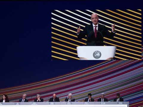 az uefa tovabbra is elutasitja oroszorszag visszatereset