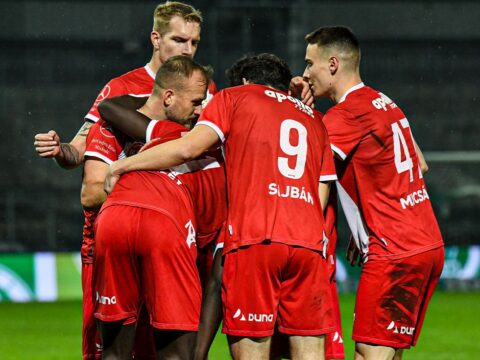 hat golt kapott es kiesett a cimvedo paksi fc