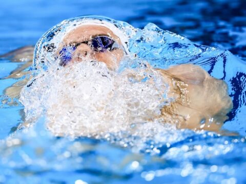 kos hubert lett a mezony legeredmenyesebb uszoja az amerikai egyetemi konferencia dontoben