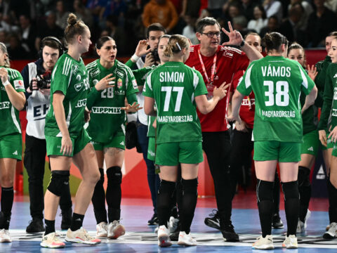 magyar noi utanpotlas az europai dobogon