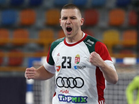 mathe dominik kezilabdazo bizonyitana a szovetsegi kapitanynak