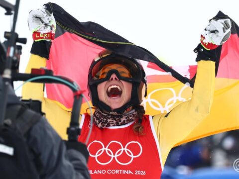 nemet aranyerem a szabadstilusu sizok noi krosszversenyeben