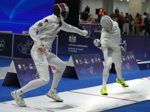 nonap tbilisziben emese bronz tor helyezesek