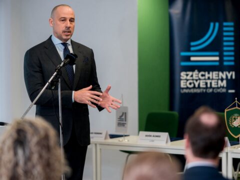 Schmidt Ádám: mindegyikünk szívügye a magyar sport és a magyar sport fejlődése schmidt adam mindegyikunk szivugye a magyar sport es a magyar sport fejlodese