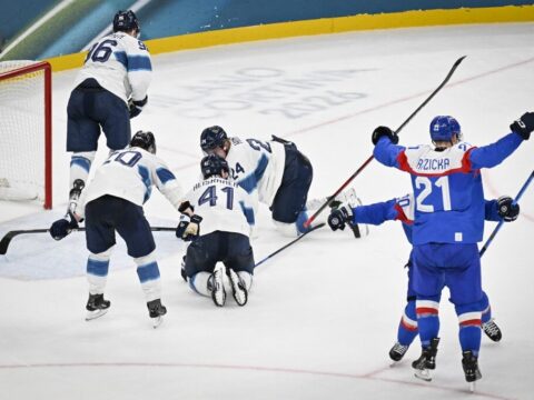 szlovak gyozelemmel kezdodott a ferfi jegkorongtorna