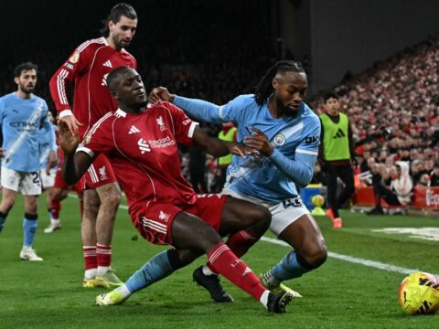 szoboszlai golt szerzett majd piros lapot kapott