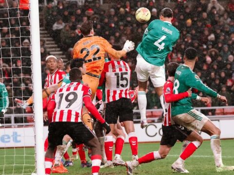 virgil van dijk gyoztes golt fejelt a stadium of lightban