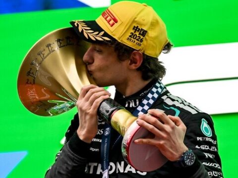 Antonelli nyert Sanghajban