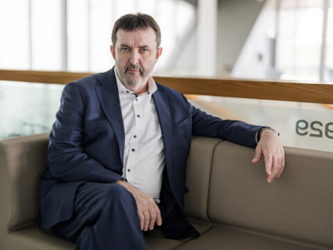 Önvezető autók álltak tesztüzembe Budapesten