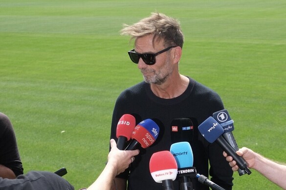 Jürgen Klopp visszatér Liverpoolba? + Jürgen Klopp visszatér Liverpoolba? +