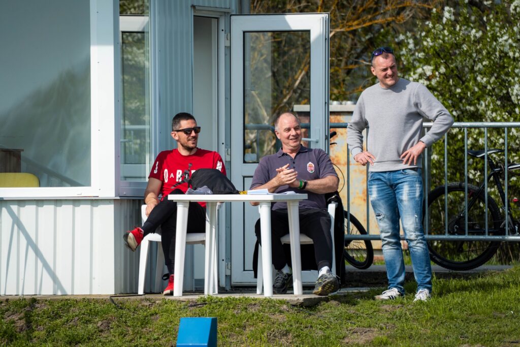 Ficsor László: “Úgy búcsúzom, hogy nem búcsúzom” Ficsor László: “Úgy búcsúzom, hogy nem búcsúzom”