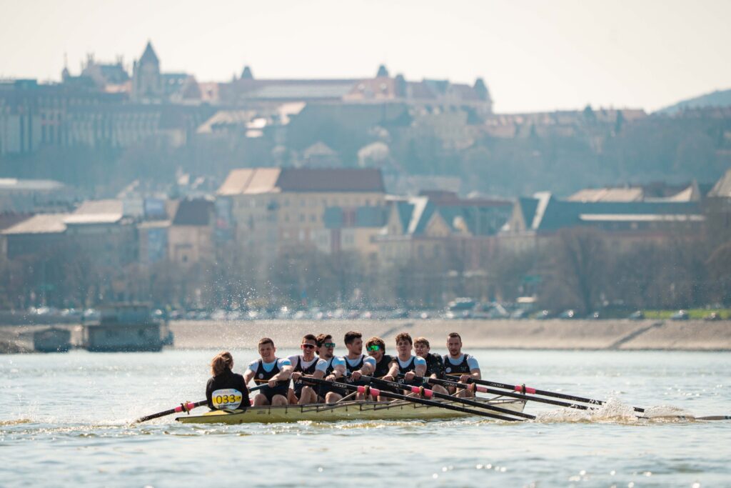 Hagyományosan Budapesten indult a szezon Hagyományosan Budapesten indult a szezon