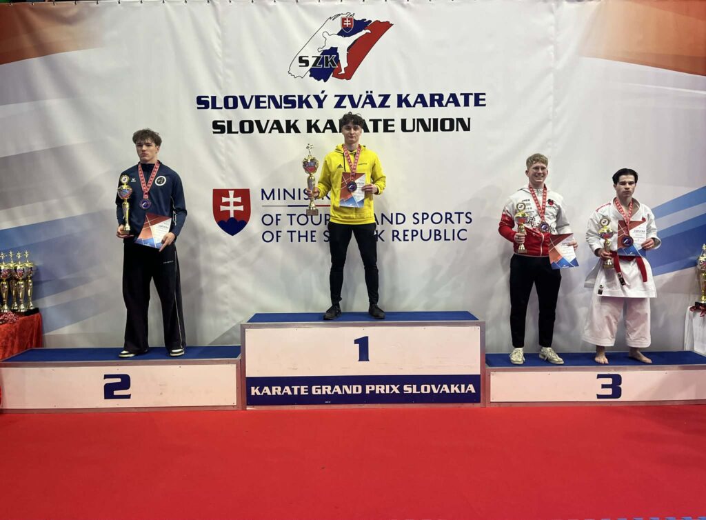 Két magyar arany a pozsonyi karate Grand Prix-n Két magyar arany a pozsonyi karate Grand Prix-n