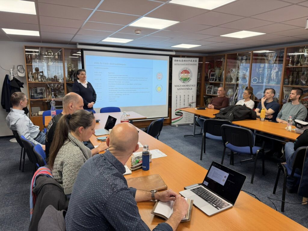 Edzőképzést tartott két Shotokan szervezet