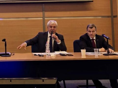 Dr. Mészáros János maradt a karate szövetség elnöke