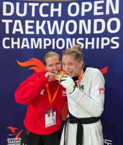 Nem volt kérdés, Márton Viviana átgázolt a mezőnyön Hollandiában