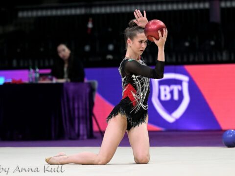 Bajnokavatás a ritmikus gimnasztikázóknál