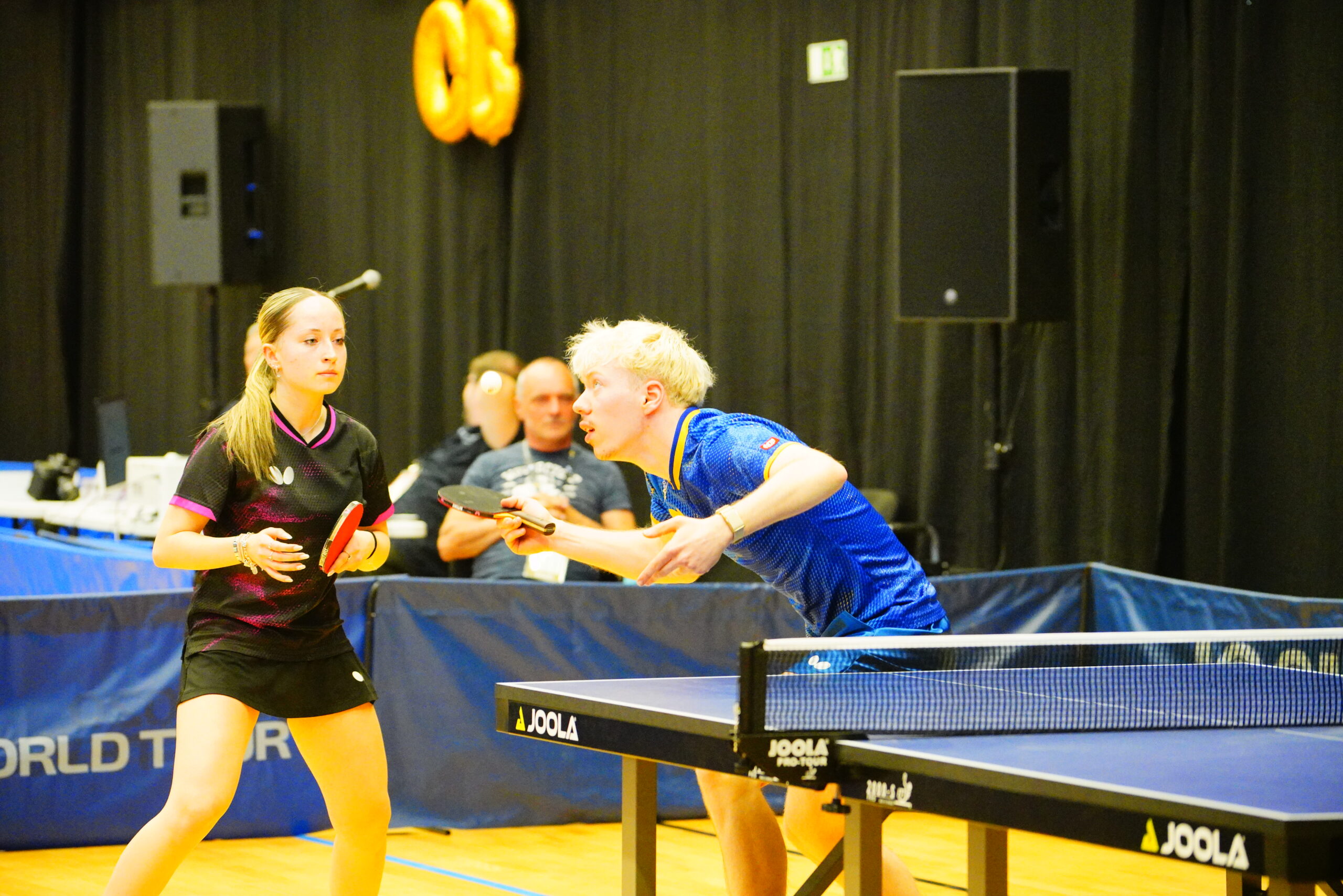 A favoritok még versenyben vannak az érmekért az asztalitenisz ob-n