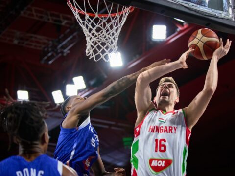 a ferfi kosarlabda valogatott le mans ban is kikapott a franciaktol