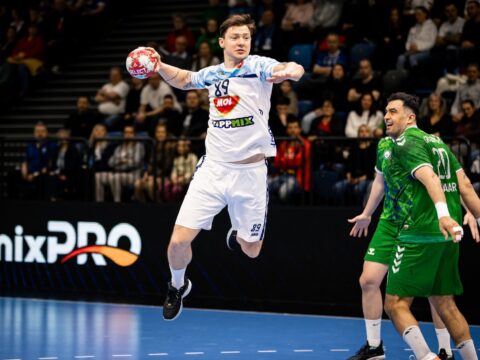 a tatabanya dontetlent jatszott a negyeddonto elso meccsen