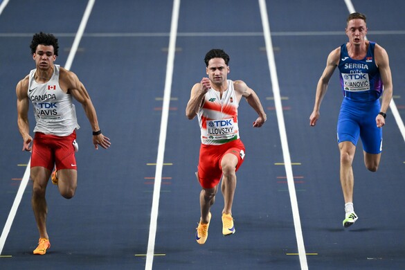 Illovszky Dominik futammásodikként elődöntős