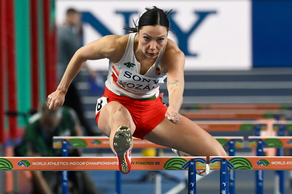 Kozák Luca országos csúccsal elődöntős 60 méter gáton