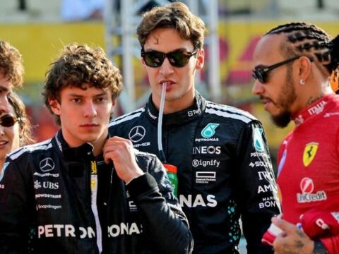 hamilton kikoszorulne a csorbat de nem o van igazan bajban a vilagbajnokok kozul