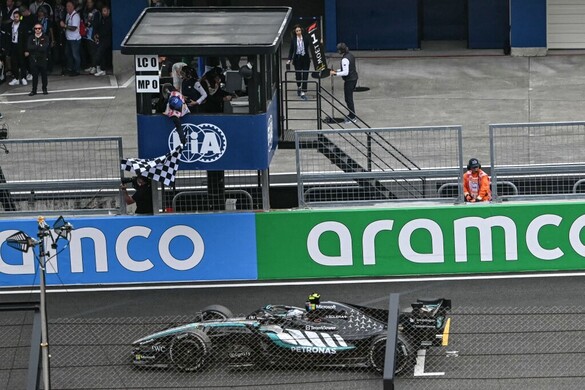 Antonelli győzött Suzukában Antonelli győzött Suzukában