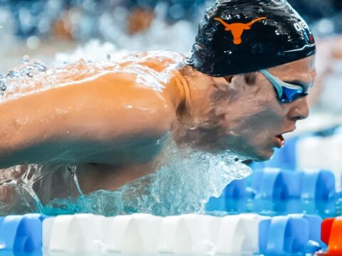 kos hubert 200 yard haton is vilagcsucsot uszott sorozatban harmadszor egyetemi bajnok