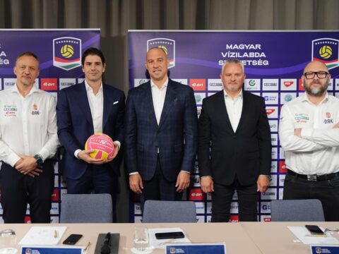 szolnokon lesz a magyar vizilabda kozponti akademiaja