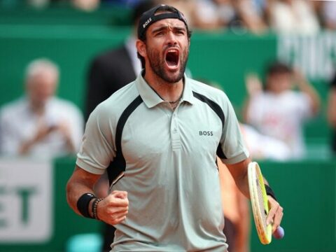 Medvegyev súlyos veresége Medvegyev súlyos veresége