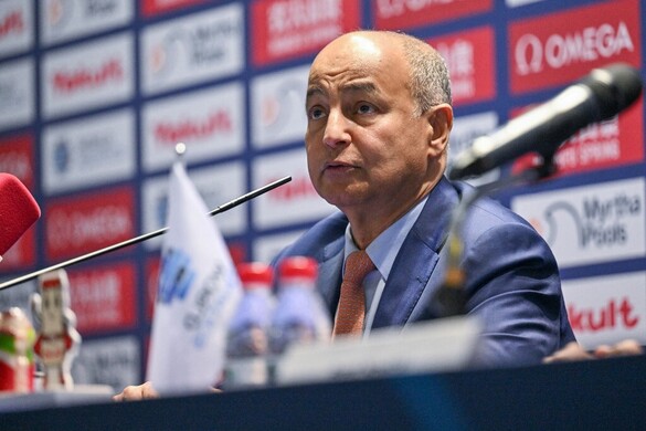 Újra nemzeti színekben indulhatnak orosz és fehérorosz úszók