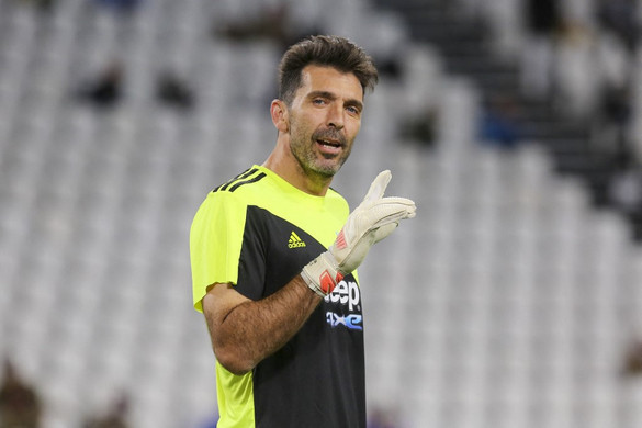 Buffon lemondott az olasz labdarúgó-válogatott csapatmenedzseri posztjáról
